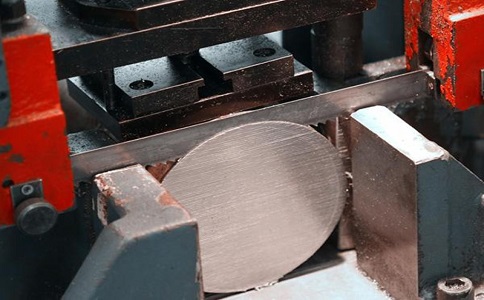 通州影响双金属带锯条使用寿命的主要因素有哪些？